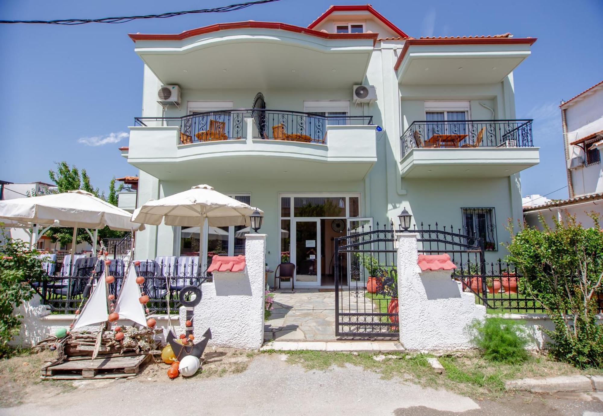 Athanasia Inn Nea Vrasna Exterior photo